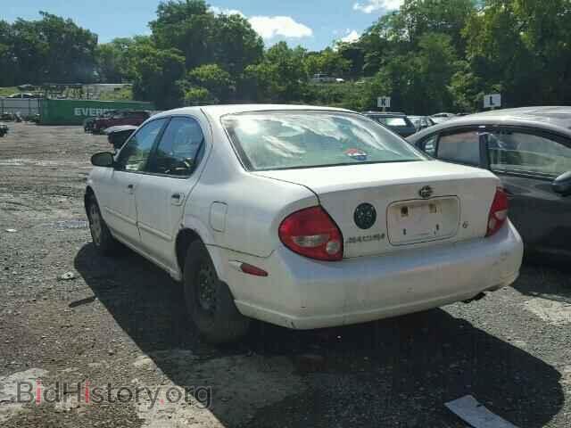 2000 NISSAN MAXIMA - VIN: JN1CA31D9YT704322 - Фото 3
