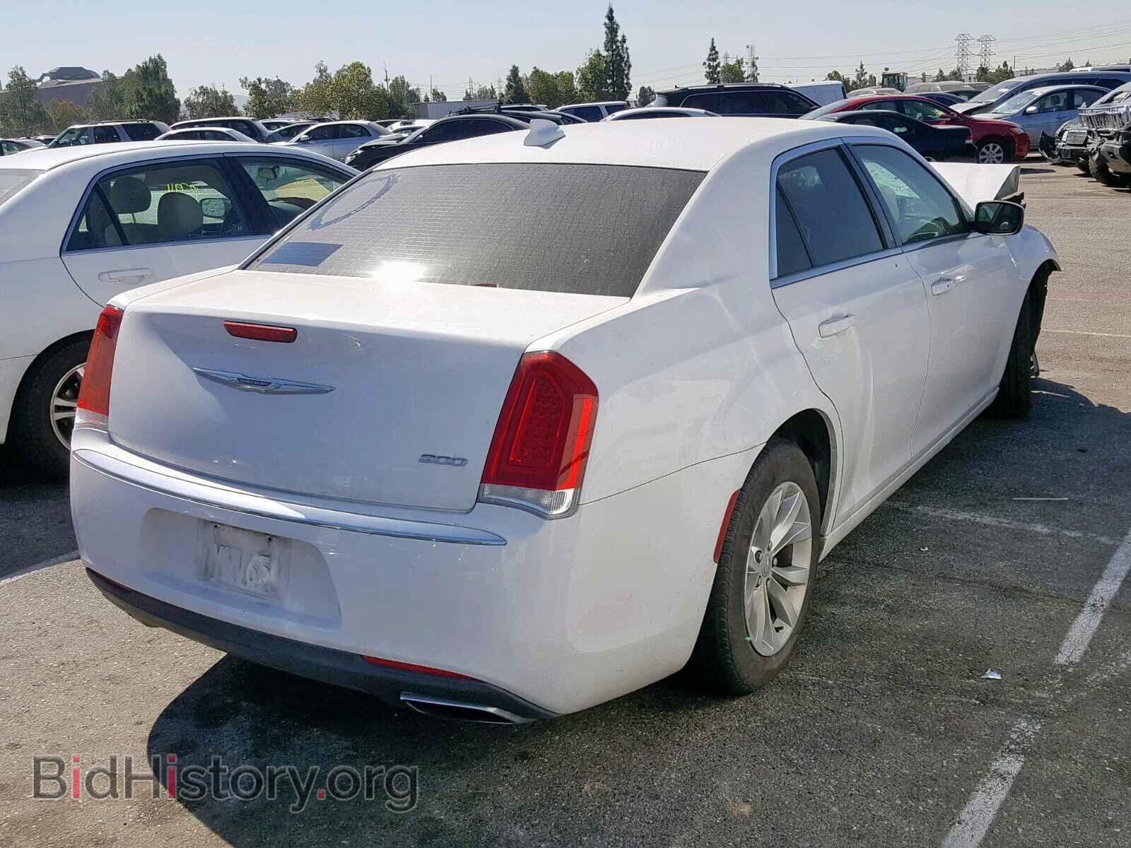 2015 CHRYSLER 300 - VIN: 2C3CCAAG8FH893517 - Фото 4