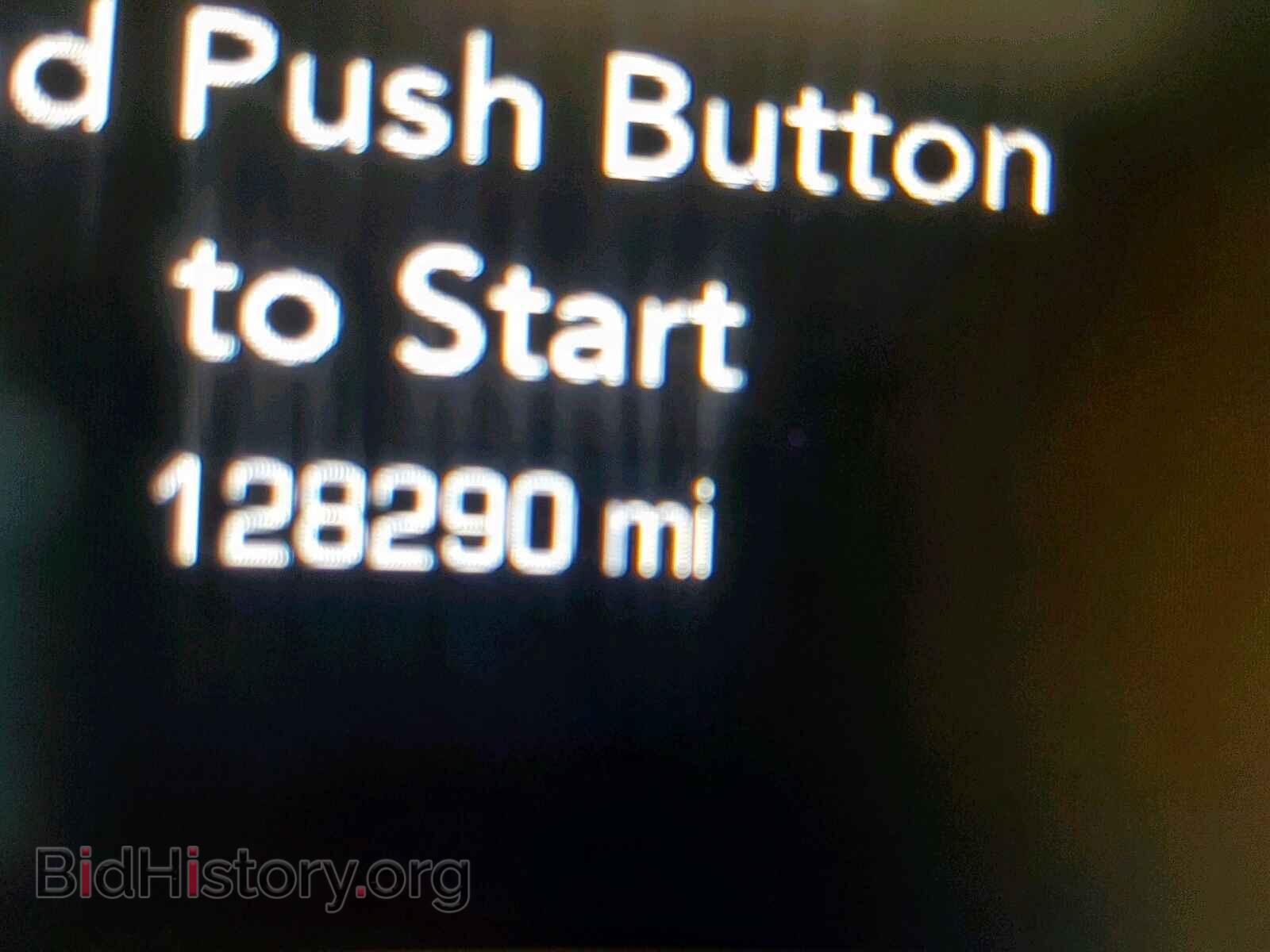 2015 CHRYSLER 300 - VIN: 2C3CCAAG8FH893517 - Фото 8
