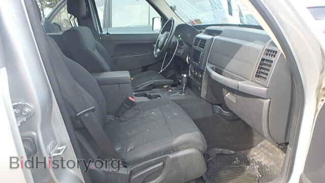 2011 JEEP LIBERTY - VIN: 1J4PN2GK5BW593707 - Фото 5