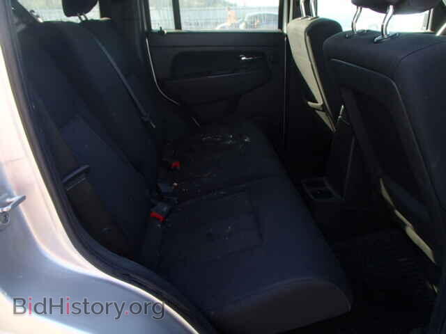 2011 JEEP LIBERTY - VIN: 1J4PN2GK5BW593707 - Фото 6