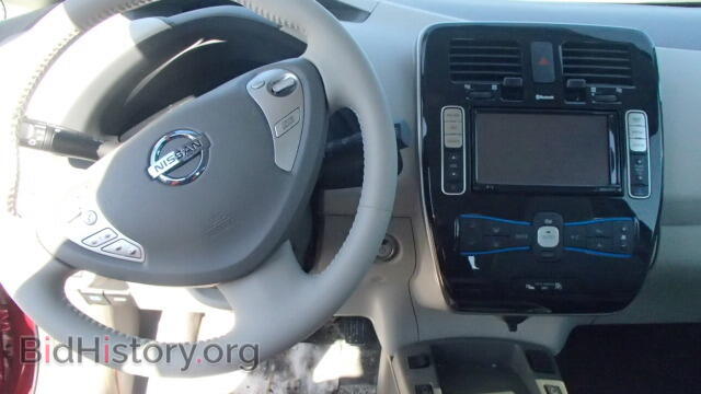 2012 NISSAN LEAF - VIN: JN1AZ0CP3CT021076 - Фото 9