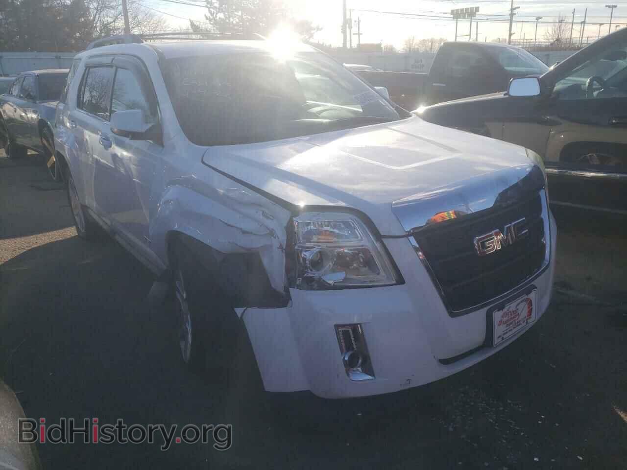 Фотография 2CTALSEC4B6384812 - GMC TERRAIN 2011