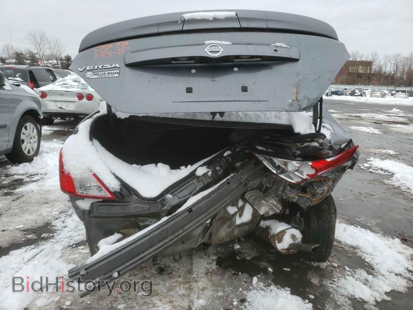 2018 NISSAN VERSA - VIN: 3N1CN7AP5JL807415 - Фото 9