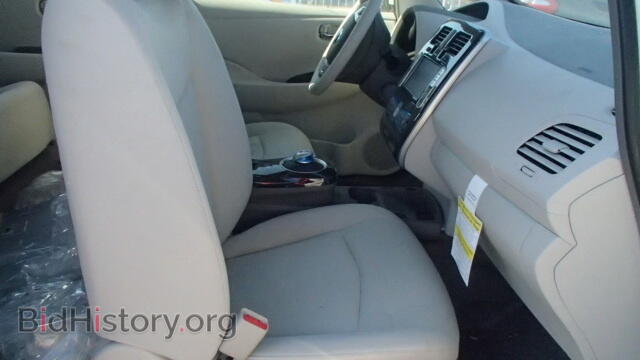 2012 NISSAN LEAF - VIN: JN1AZ0CP0CT022945 - Фото 5