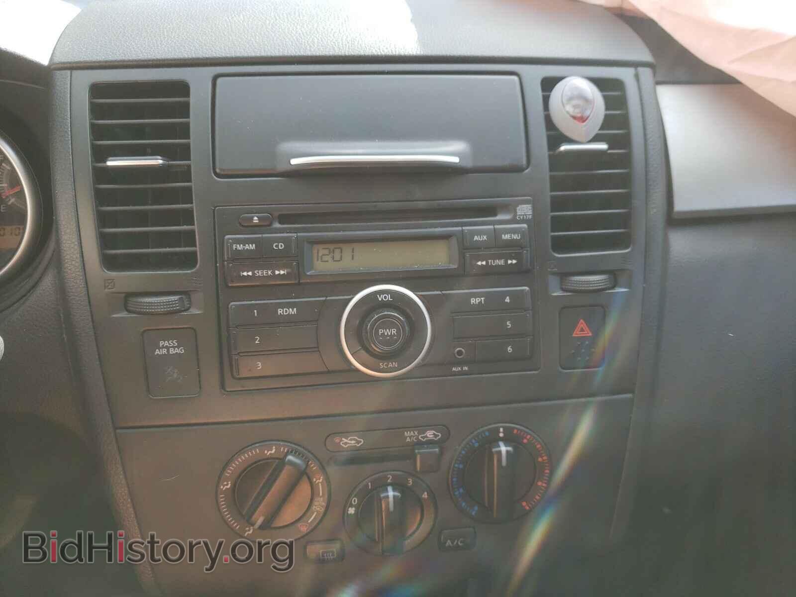 2011 NISSAN VERSA - VIN: 3N1BC1CPXBL438175 - Фото 9