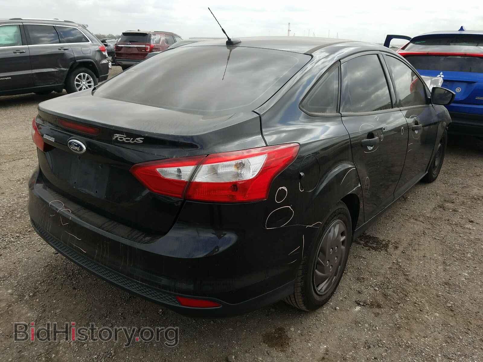 2012 FORD FOCUS - VIN: 1FAHP3E26CL129394 - Photo 4