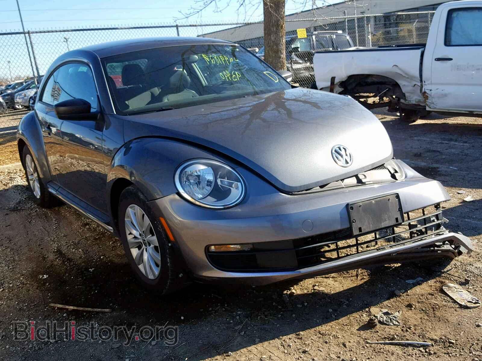 Фотография 3VWFP7AT8EM624444 - VOLKSWAGEN BEETLE 2014