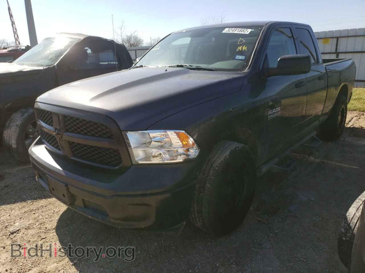 2018 RAM 1500 - VIN: 1C6RR6FG8JS349828 - Фото 2