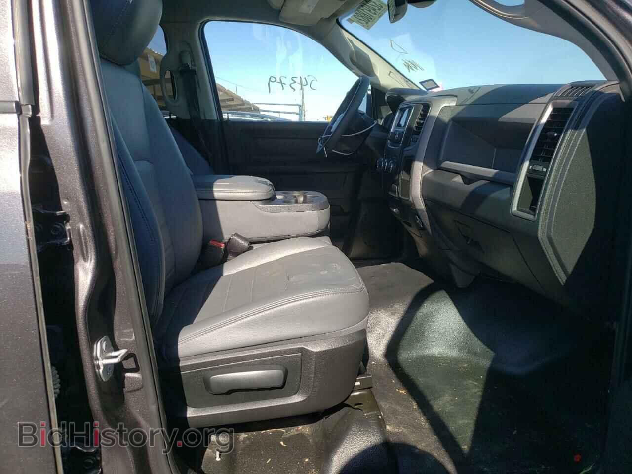 2018 RAM 1500 - VIN: 1C6RR6FG8JS349828 - Фото 5