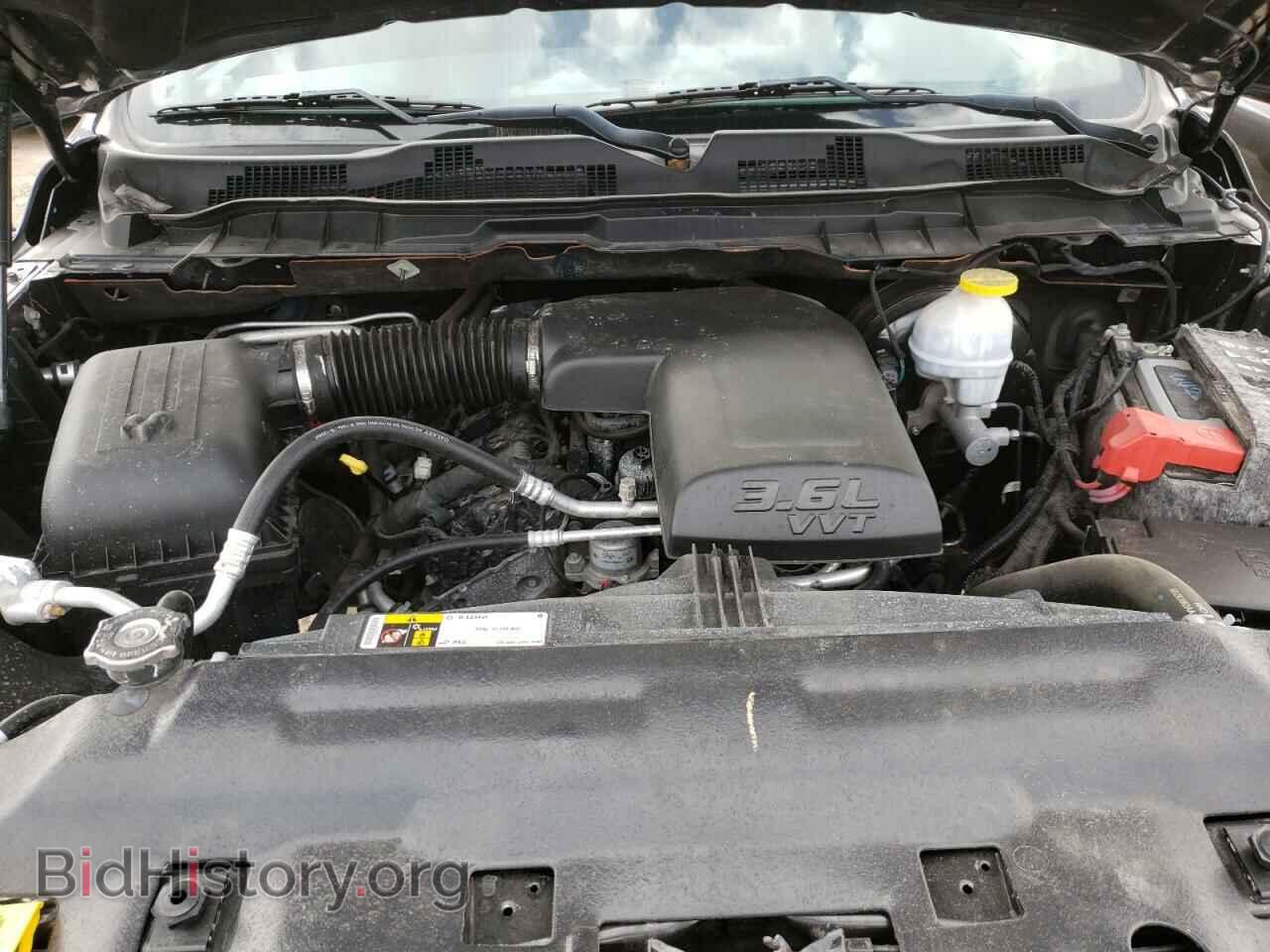 2018 RAM 1500 - VIN: 1C6RR6FG8JS349828 - Фото 7