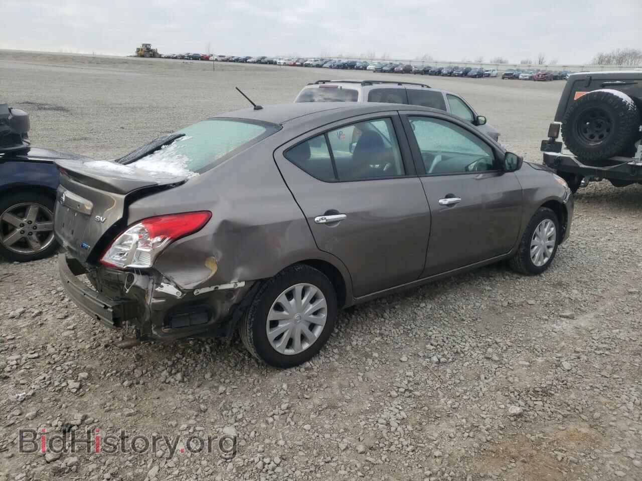 2016 NISSAN VERSA - VIN: 3N1CN7AP2GL858640 - Фото 4