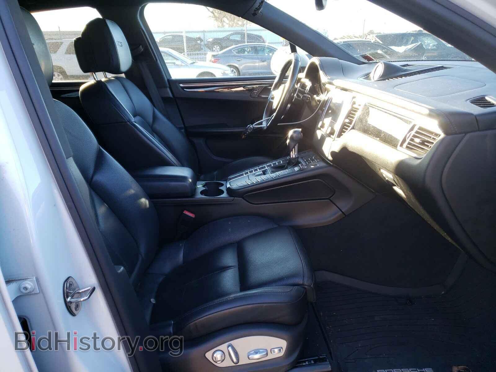 2017 PORSCHE MACAN - VIN: WP1AG2A57HLB52940 - Photo 5