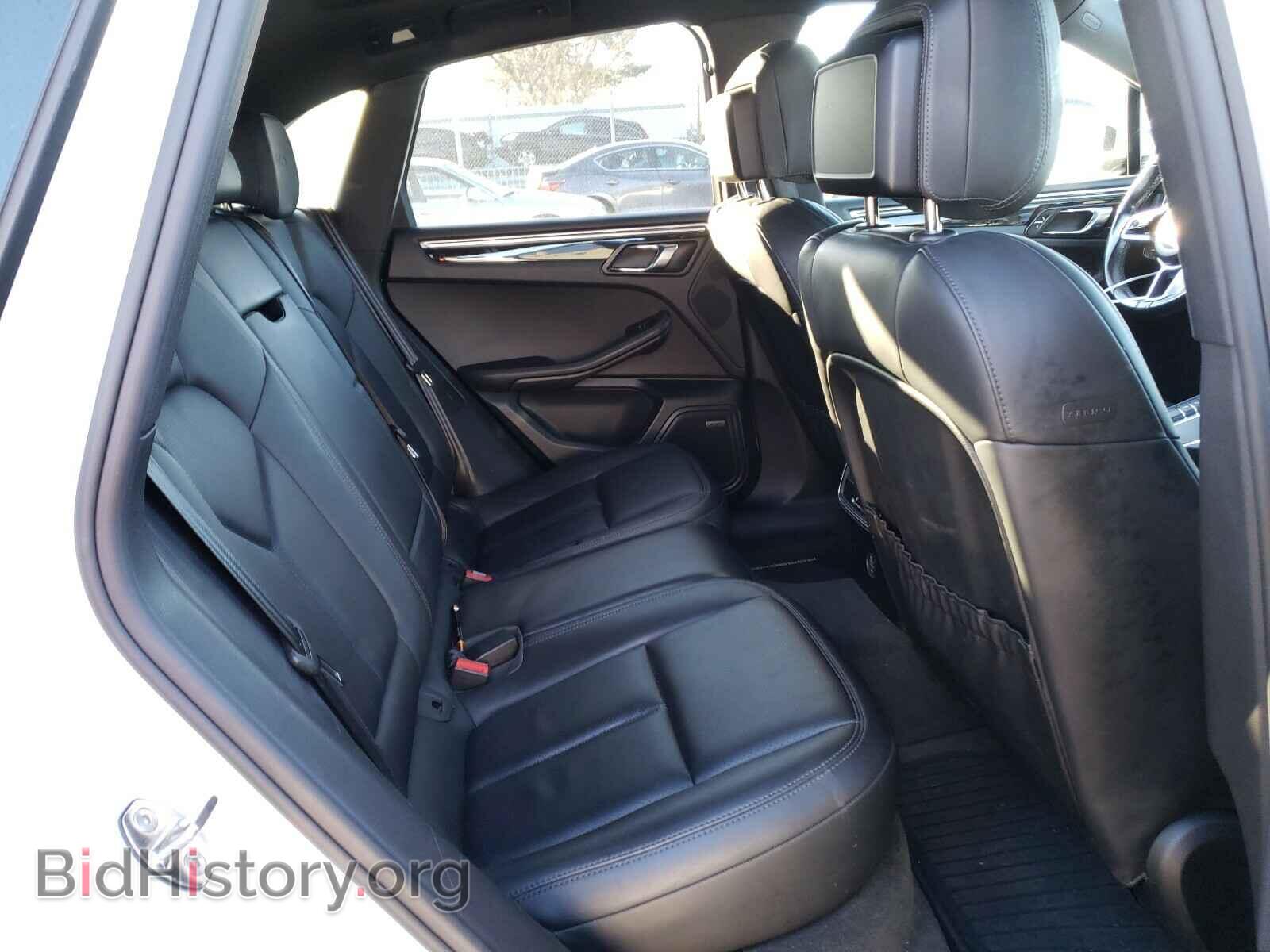 2017 PORSCHE MACAN - VIN: WP1AG2A57HLB52940 - Photo 6