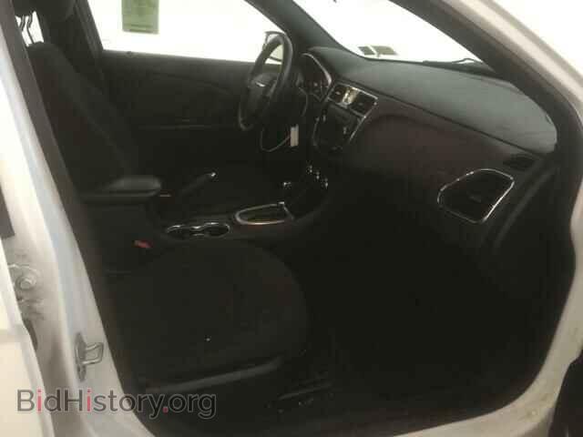 2012 CHRYSLER 200 - VIN: 1C3CCBAB2CN295811 - Фото 5