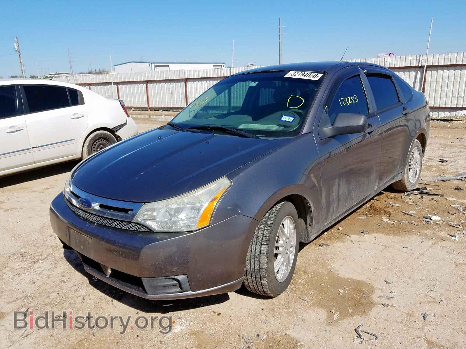 2010 FORD FOCUS - VIN: 1FAHP3FN2AW229903 - Фото 2
