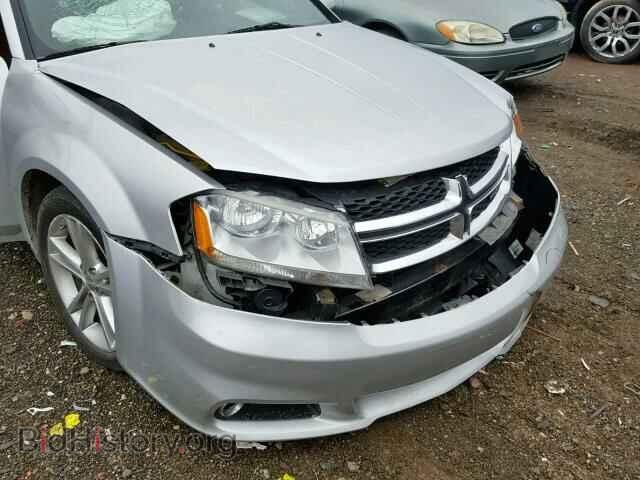 2011 DODGE AVENGER - VIN: 1B3BD1FG4BN590847 - Фото 9