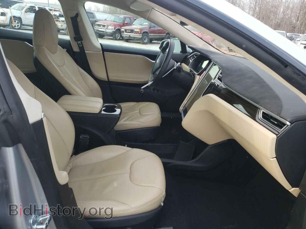2014 TESLA MODEL S - VIN: 5YJSA1S10EFP63212 - Фото 5