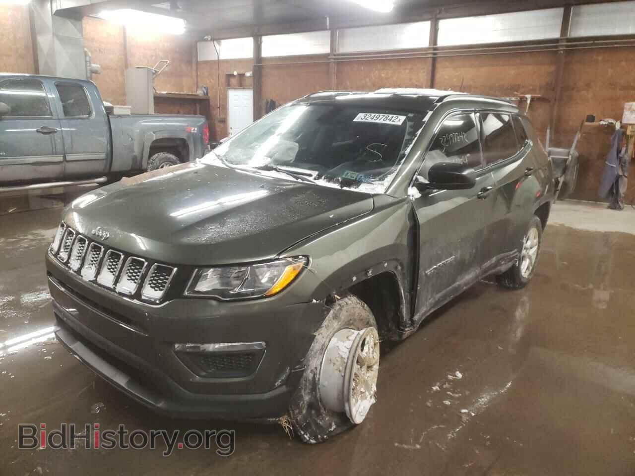 2018 JEEP COMPASS - VIN: 3C4NJDAB7JT261673 - Фото 2