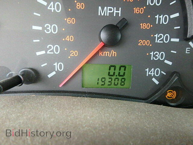 2005 FORD FOCUS - VIN: 1FAFP36N55W106867 - Фото 8