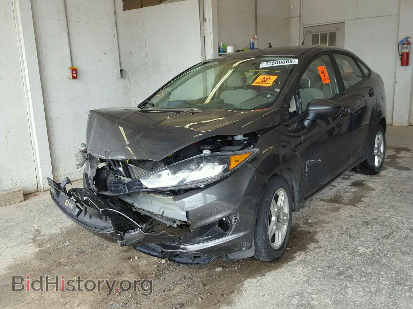 2017 FORD FIESTA - VIN: 3FADP4BJ7HM147828 - Фото 2