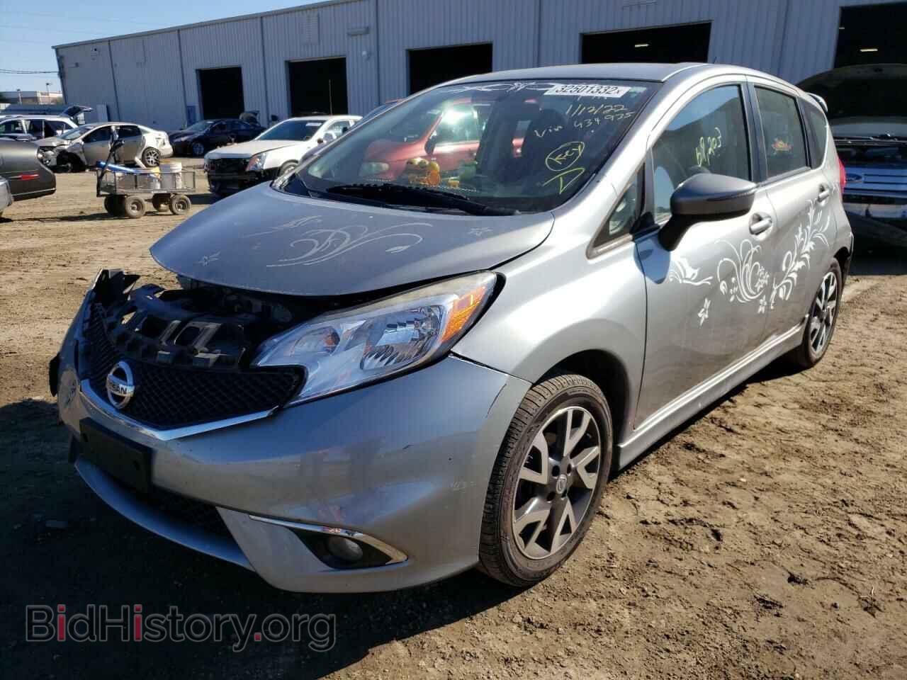2015 NISSAN VERSA - VIN: 3N1CE2CP7FL434935 - Photo 2