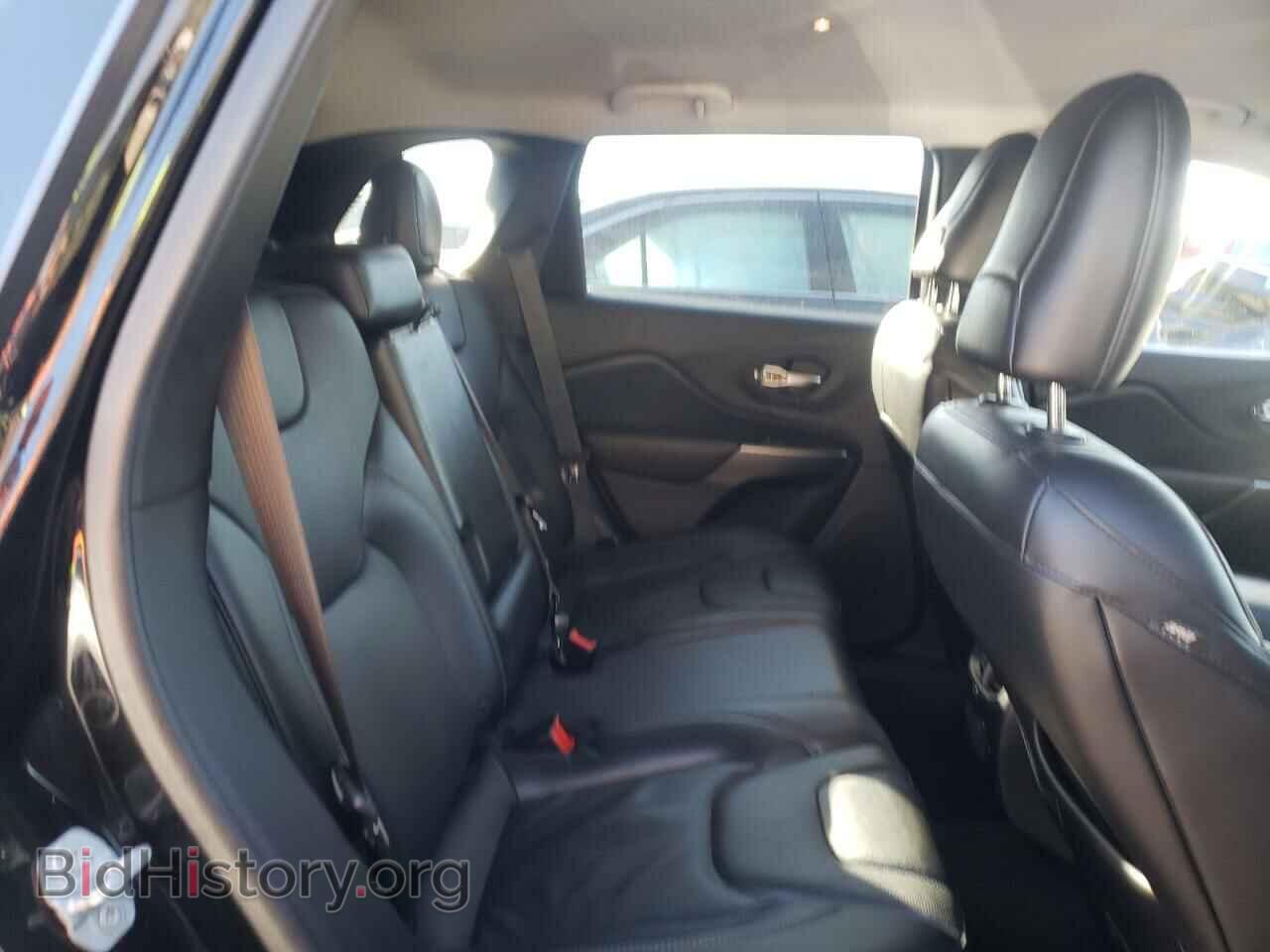 2019 JEEP CHEROKEE - VIN: 1C4PJLDB9KD433692 - Фото 6