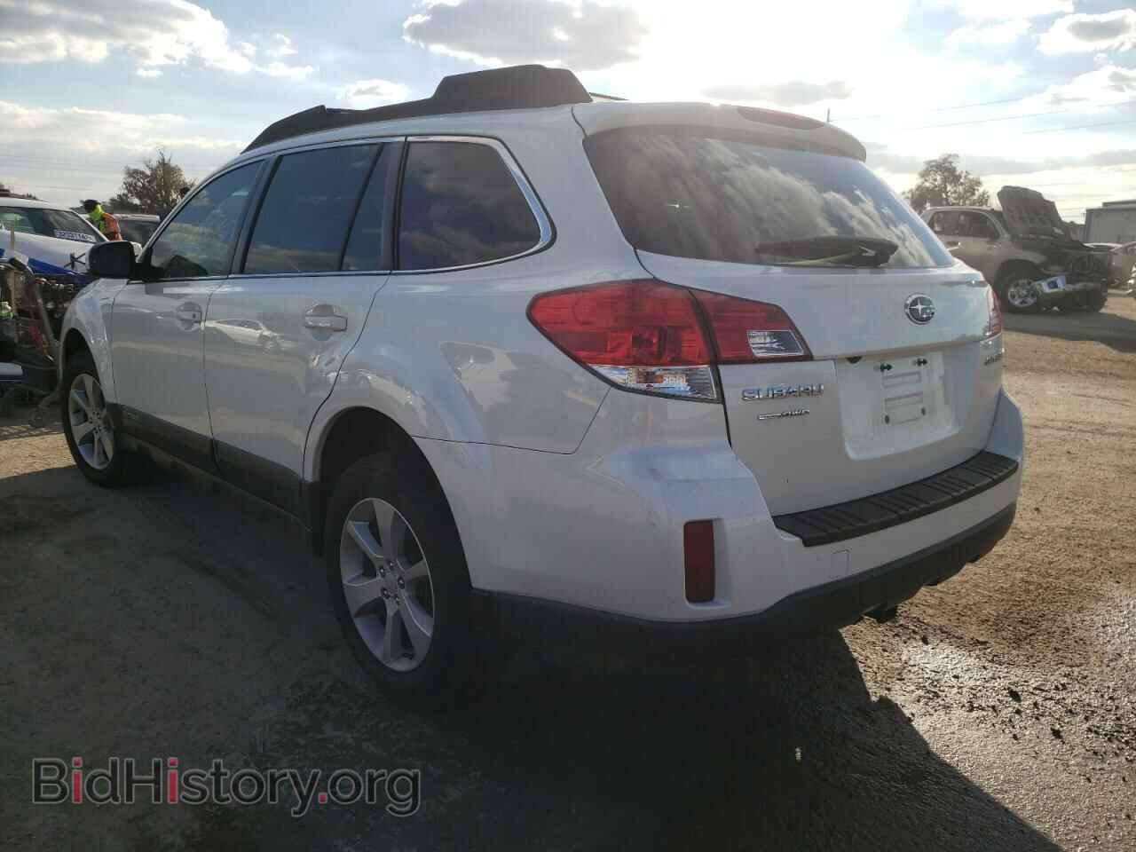 2013 SUBARU OUTBACK - VIN: 4S4BRCGC3D3205912 - Фото 3