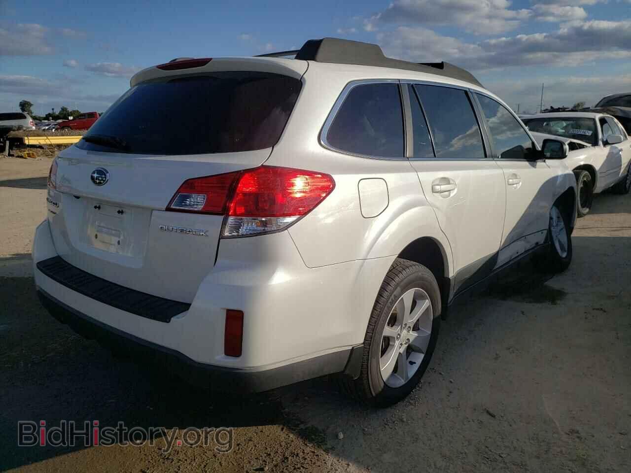2013 SUBARU OUTBACK - VIN: 4S4BRCGC3D3205912 - Фото 4