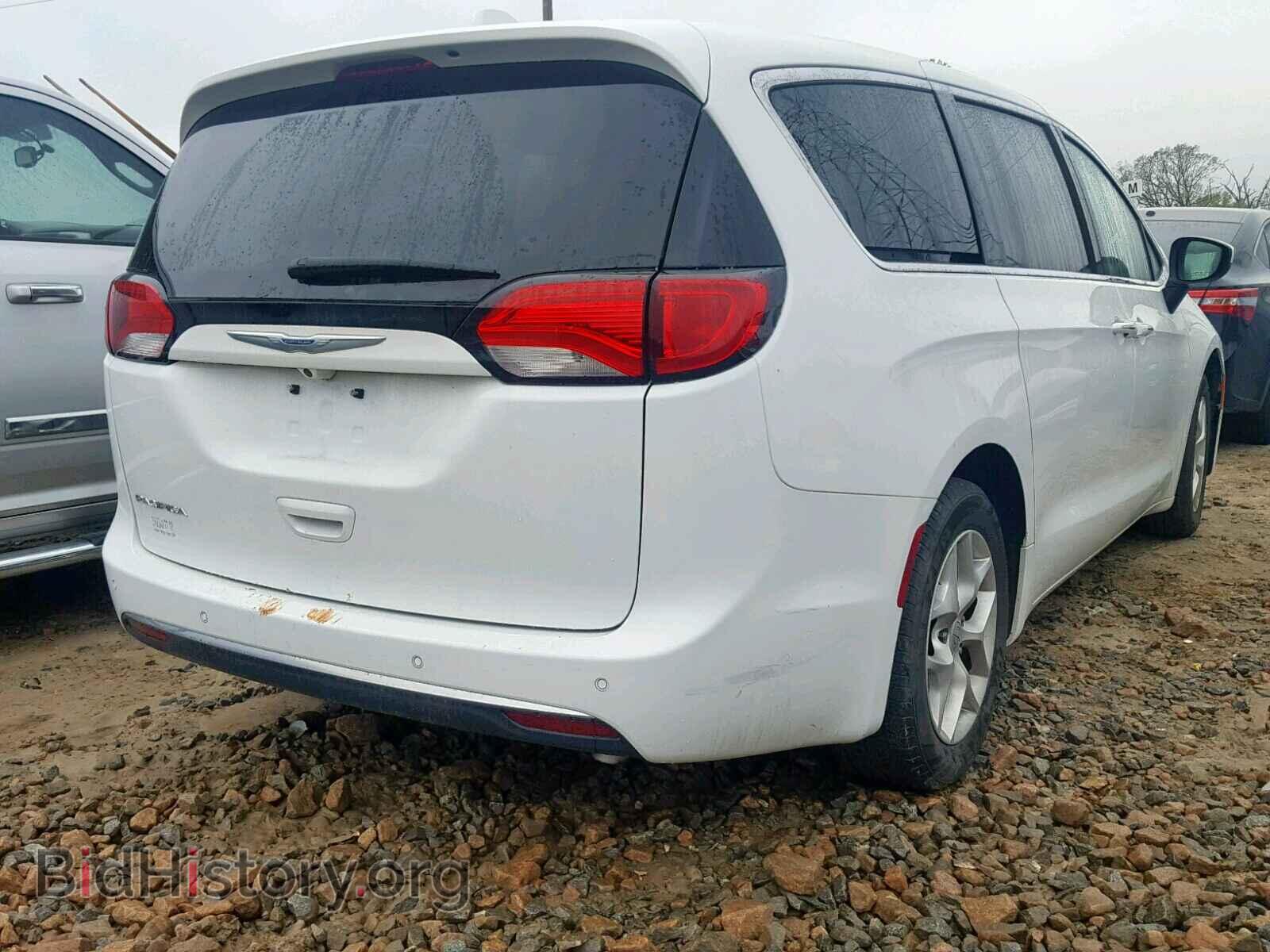 2017 CHRYSLER PACIFICA T - VIN: 2C4RC1BG2HR777456 - Photo 4