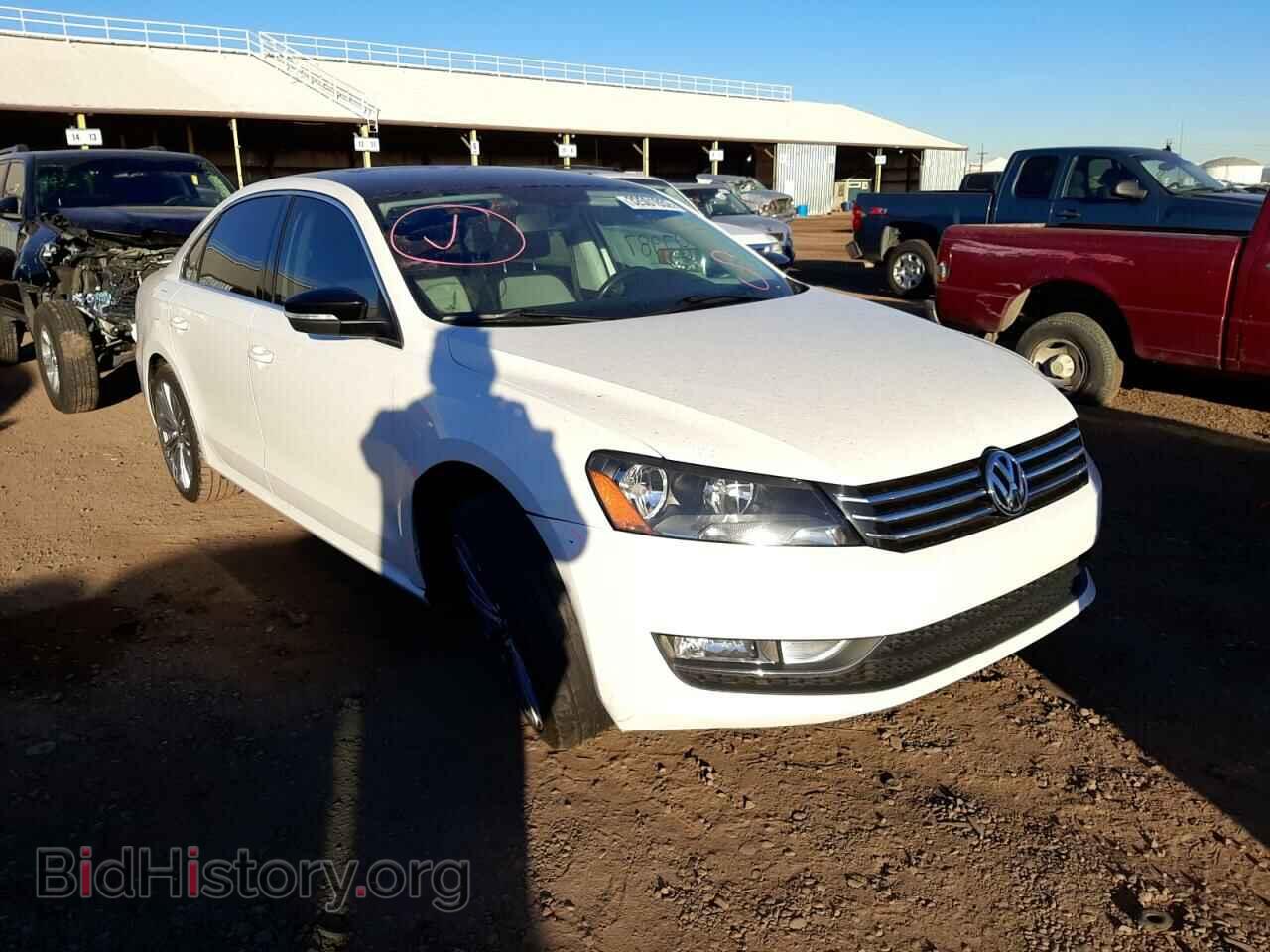Фотография 1VWBT7A32FC033524 - VOLKSWAGEN PASSAT 2015