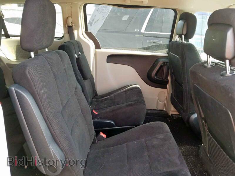 2011 Dodge CARAVAN (VIN 2D4RN5DG3BR655200) — photo 6 of 10