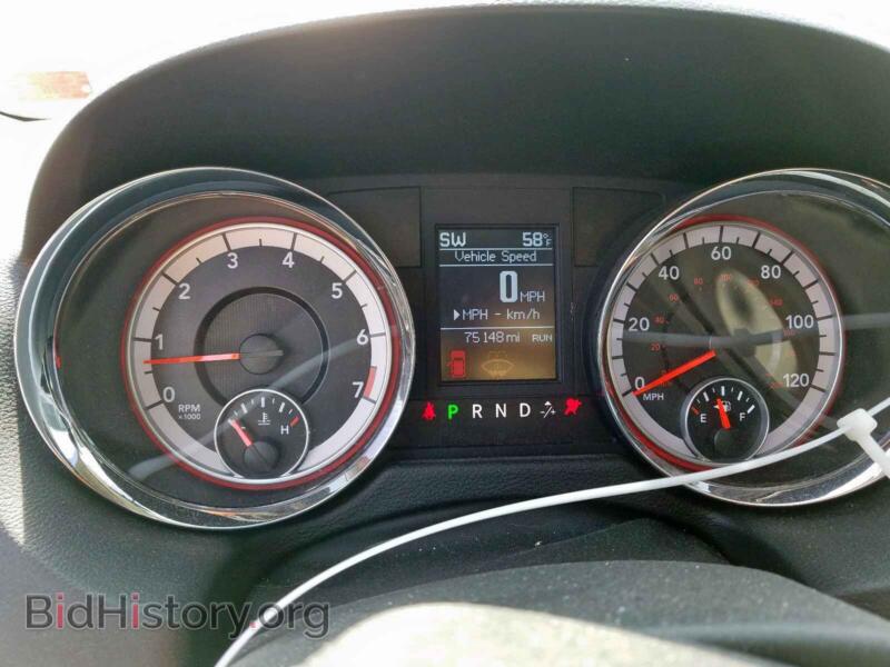 2011 Dodge CARAVAN (VIN 2D4RN5DG3BR655200) — photo 8 of 10