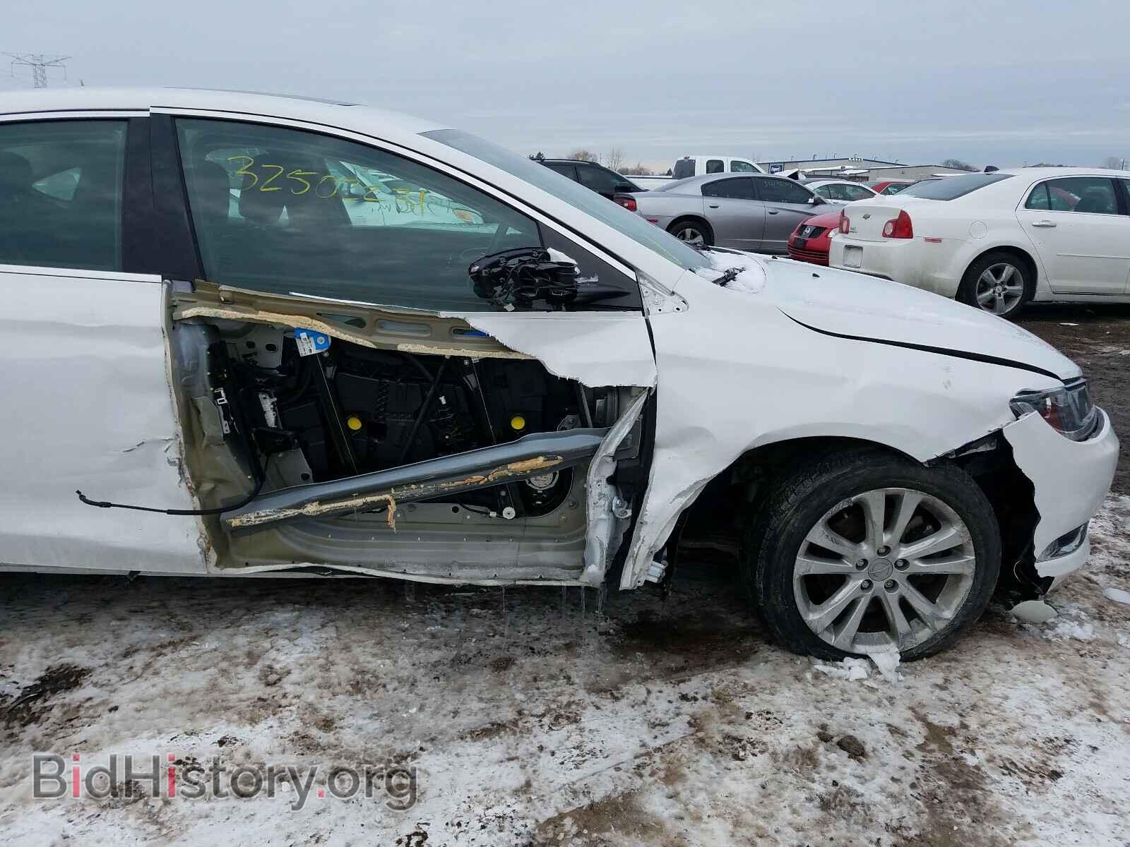 2016 CHRYSLER 200 - VIN: 1C3CCCAB2GN142261 - Фото 9