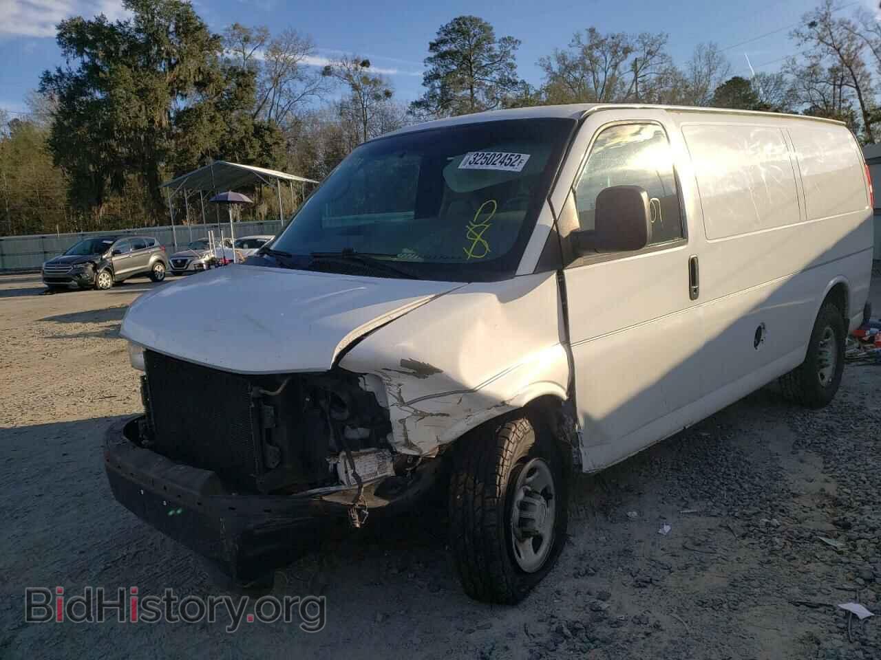 2008 CHEVROLET EXPRESS - VIN: 1GCHG35K381129687 - Фото 2