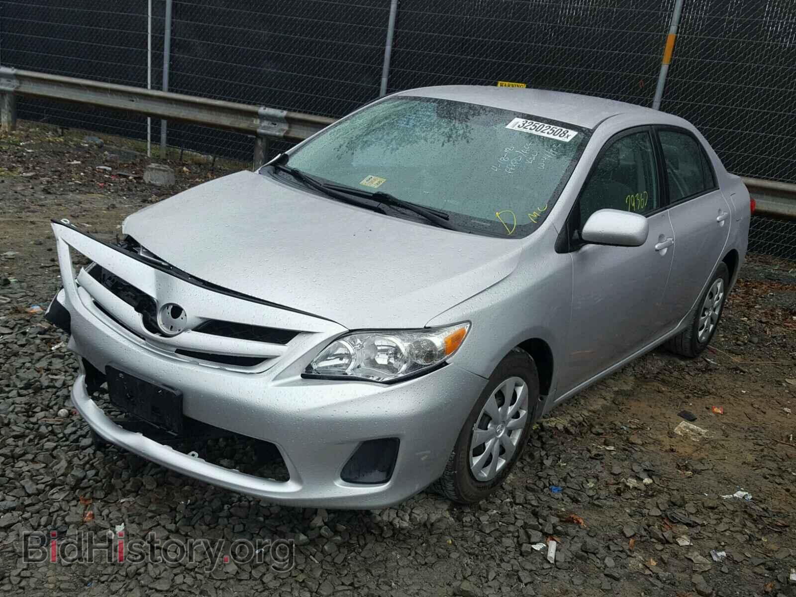 2011 TOYOTA COROLLA BA - VIN: 2T1BU4EE6BC661324 - Фото 2