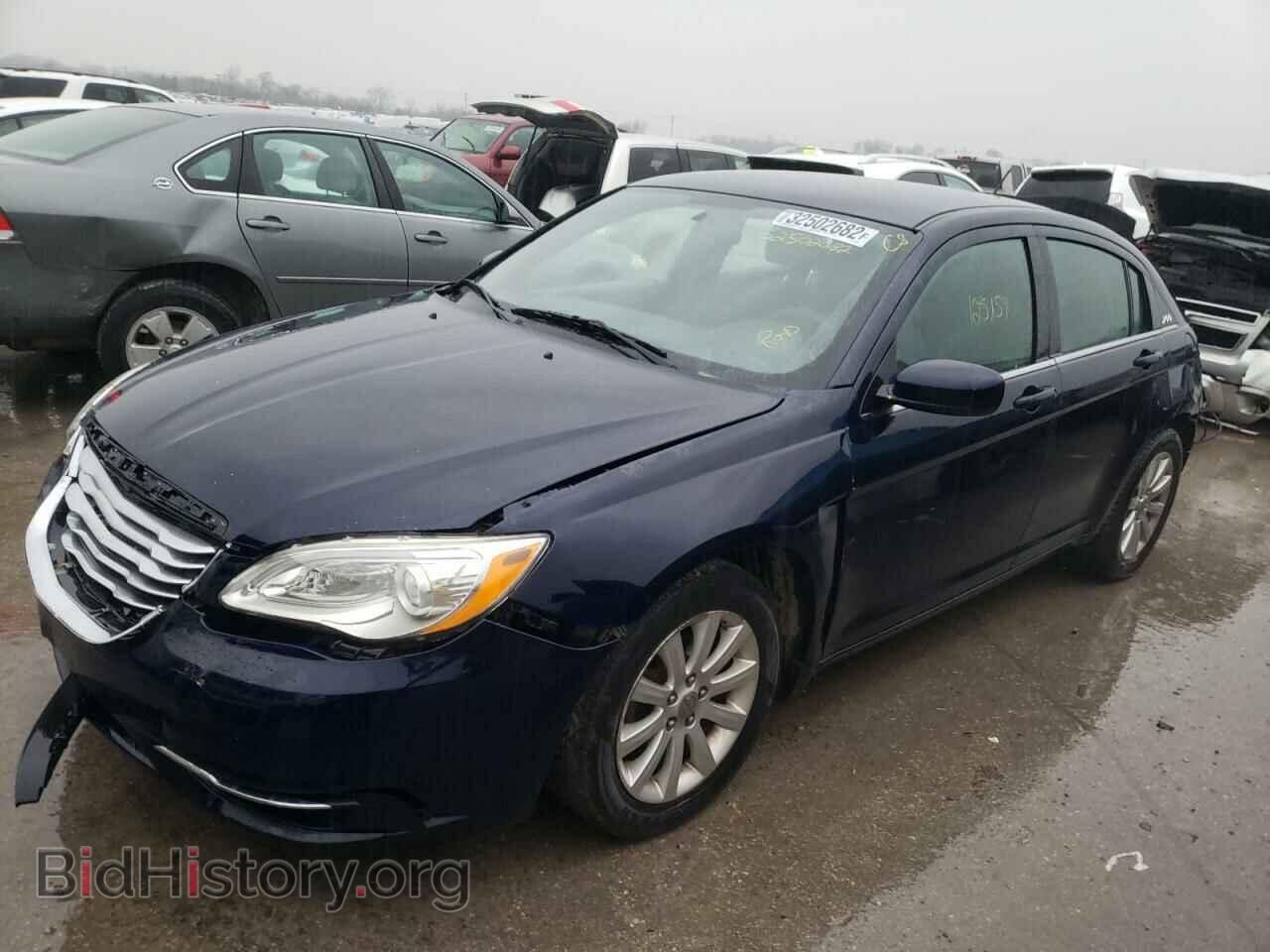 2013 CHRYSLER 200 - VIN: 1C3CCBBB4DN655533 - Фото 2