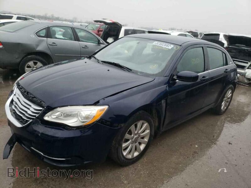2013 Chrysler 200 (VIN 1C3CCBBB4DN655533) — фото 2 из 10