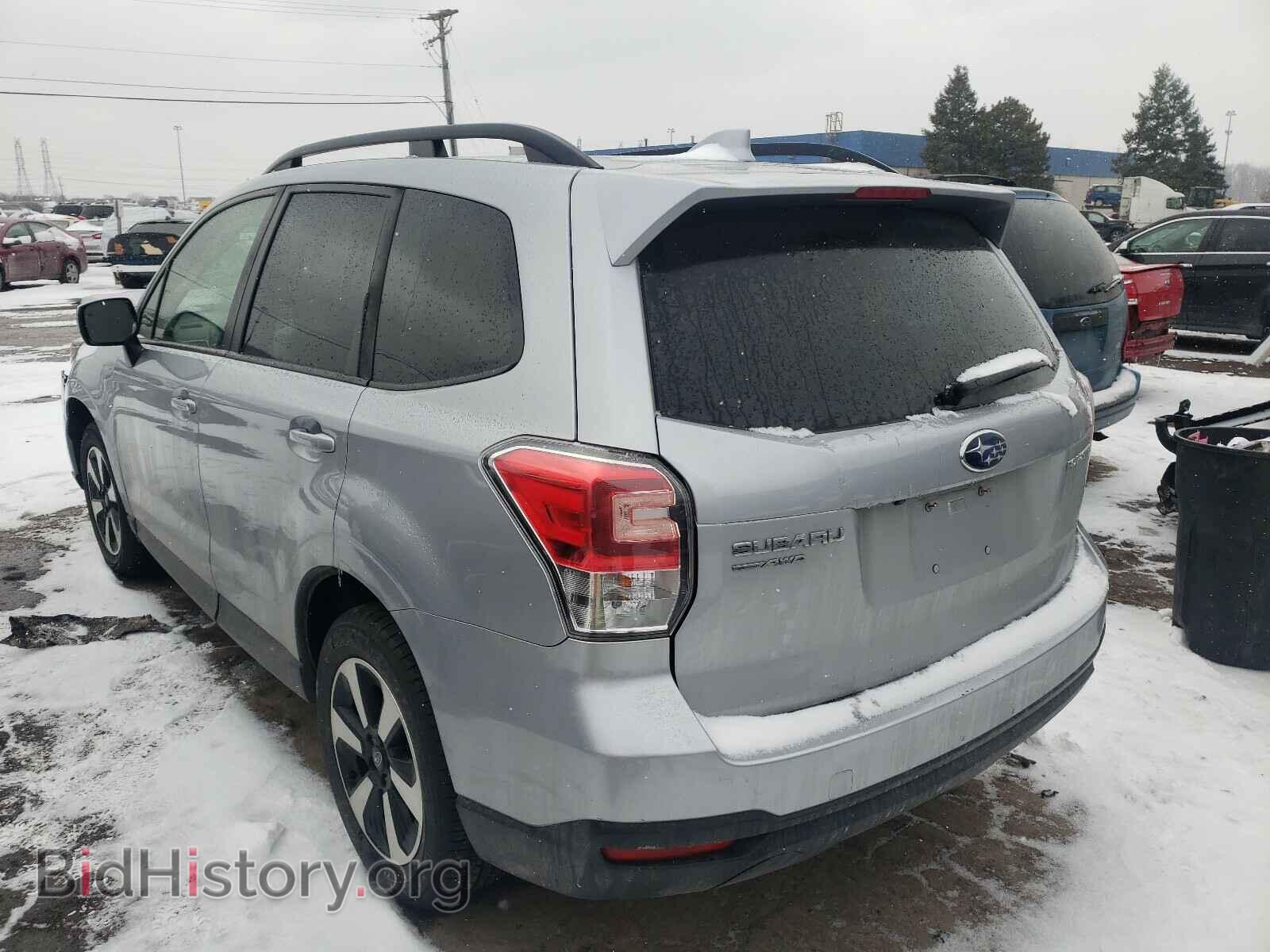 2018 SUBARU FORESTER - VIN: JF2SJAGC1JH460557 - Фото 3
