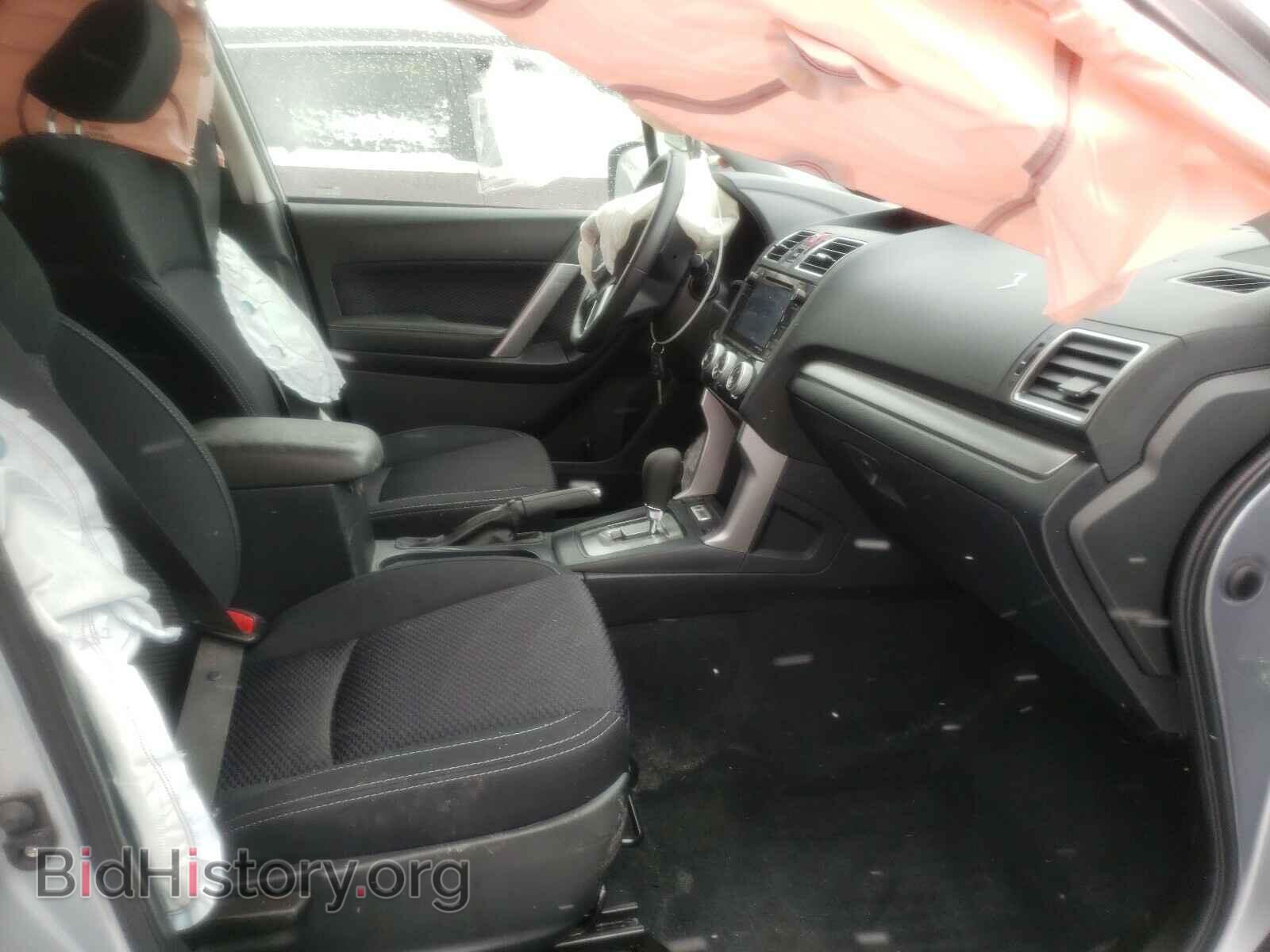 2018 SUBARU FORESTER - VIN: JF2SJAGC1JH460557 - Фото 5