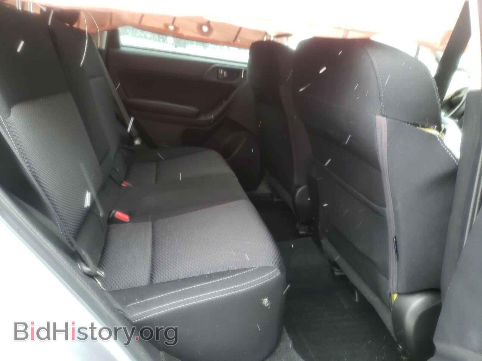 2018 SUBARU FORESTER - VIN: JF2SJAGC1JH460557 - Фото 6