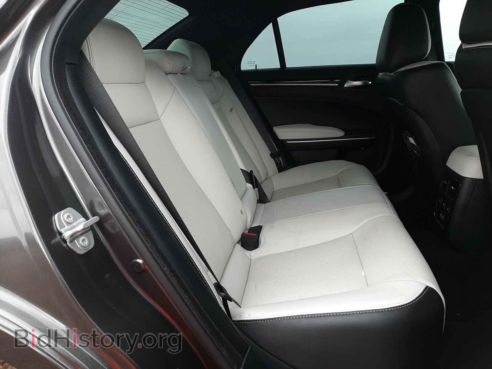 2020 CHRYSLER 300 - VIN: 2C3CCABG7LH103523 - Фото 6