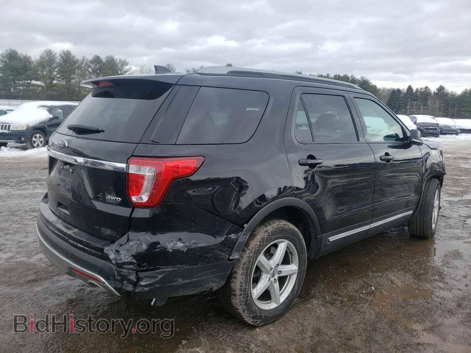 2017 FORD EXPLORER - VIN: 1FM5K8D81HGB34240 - Photo 4