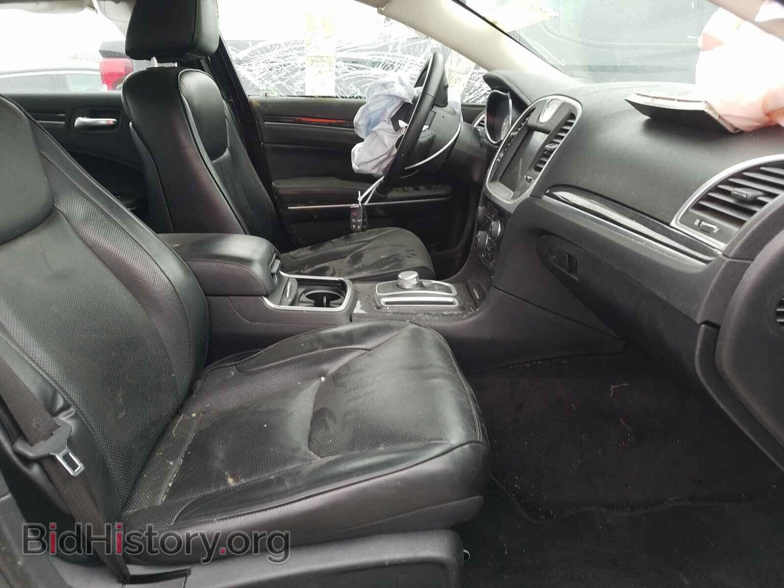 2019 CHRYSLER 300 - VIN: 2C3CCAKG0KH536907 - Фото 5