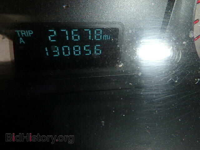 2008 MAZDA TRIBUTE - VIN: 4F2CZ06198KM17054 - Фото 8
