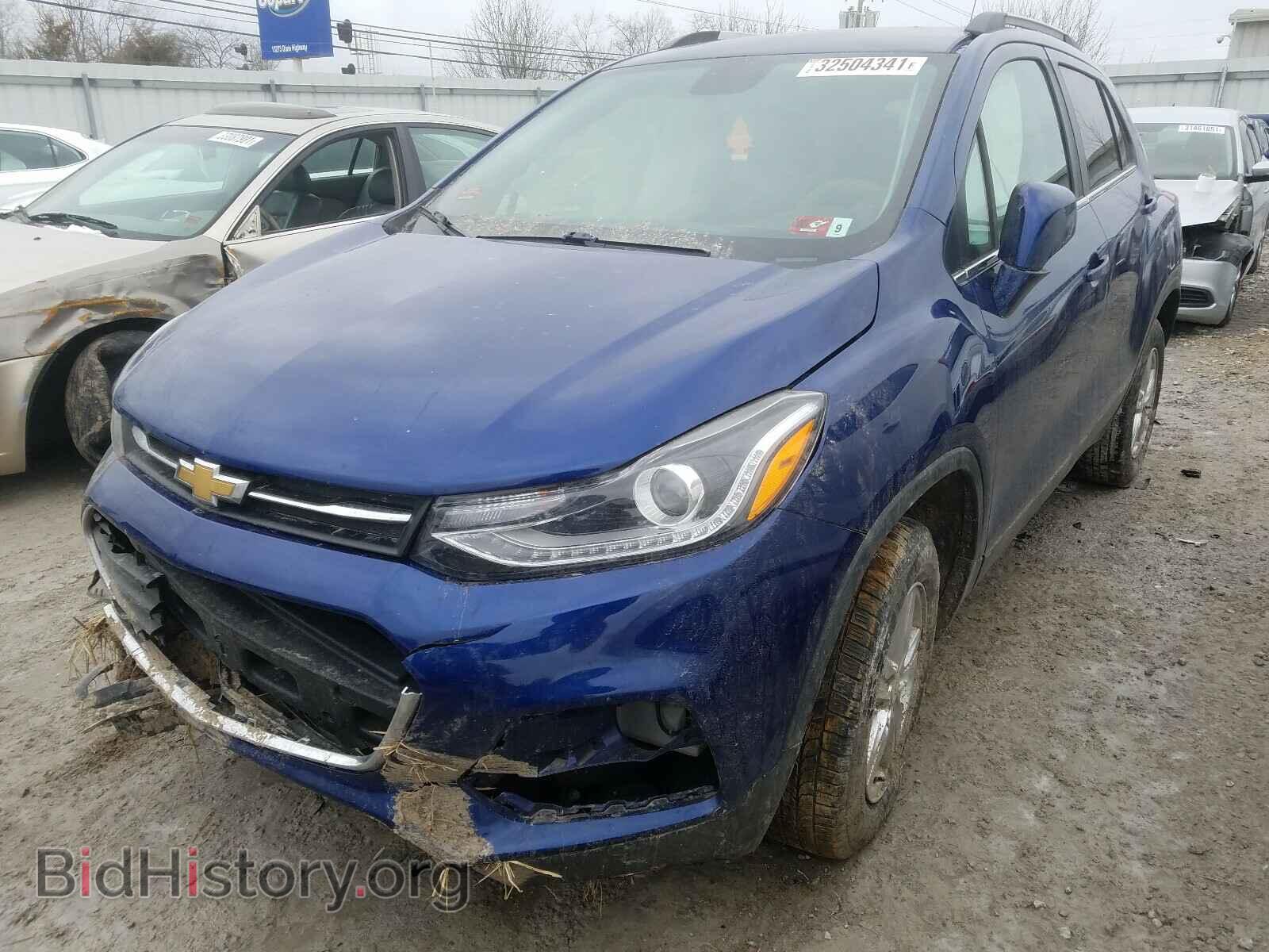 2017 CHEVROLET TRAX - VIN: 3GNCJPSB4HL141502 - Фото 2
