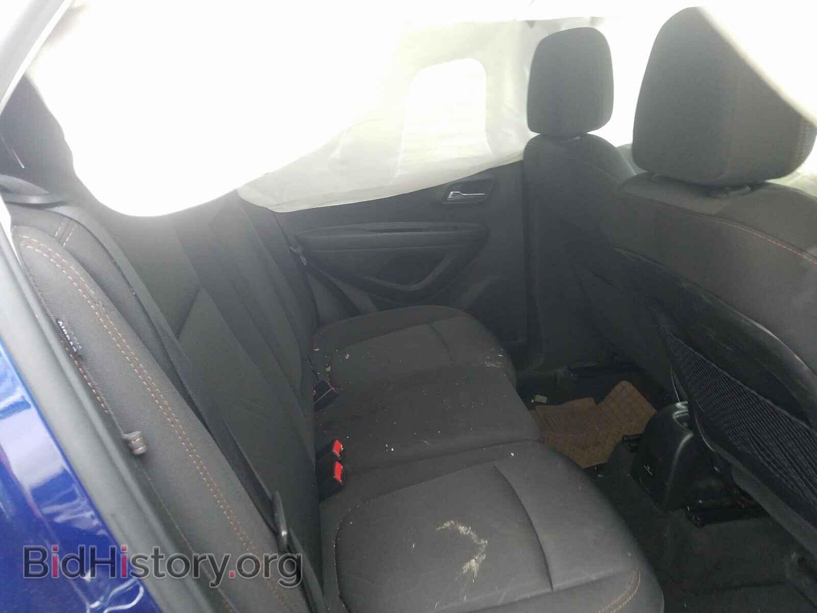 2017 CHEVROLET TRAX - VIN: 3GNCJPSB4HL141502 - Фото 6