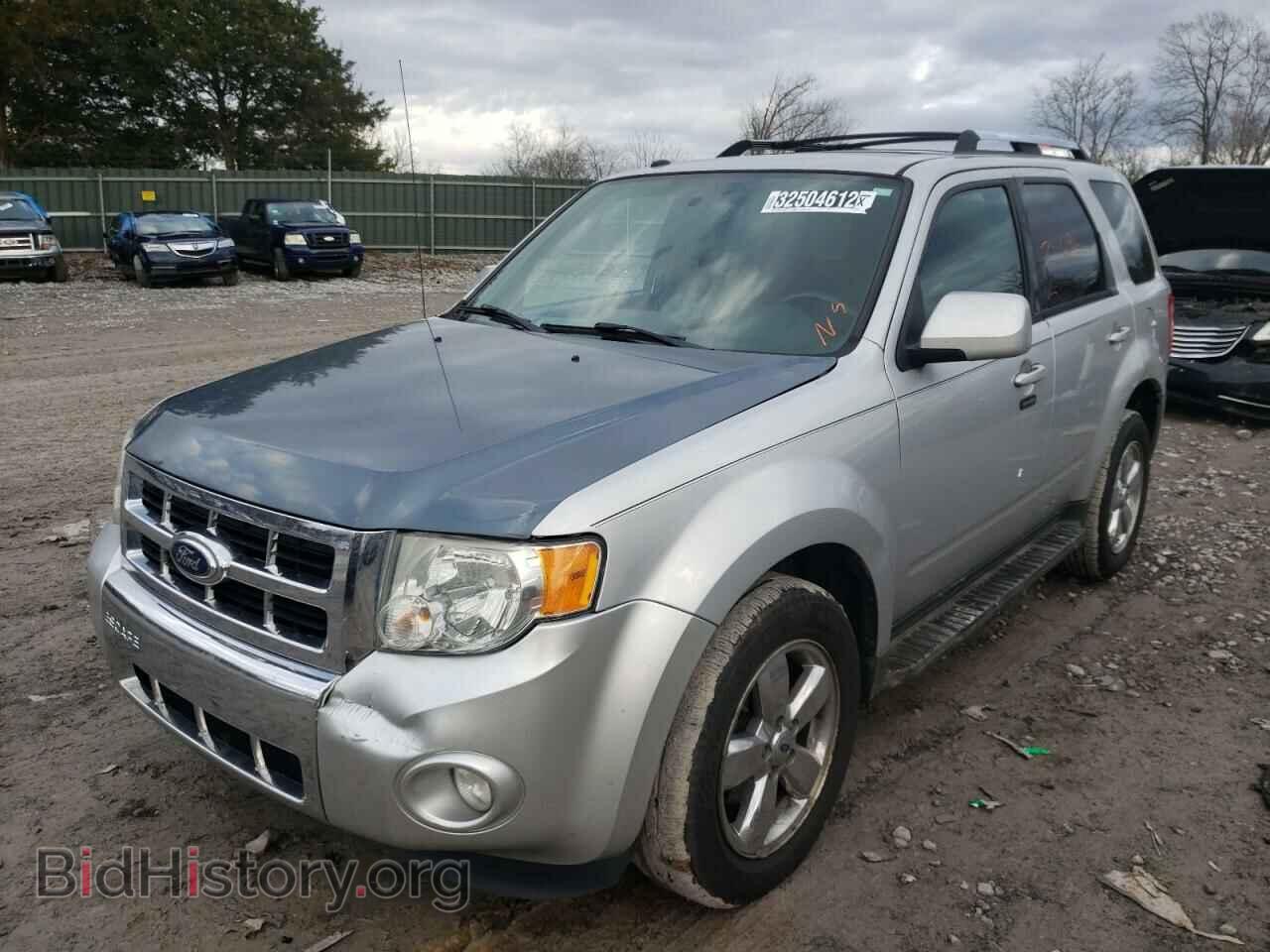 2011 FORD ESCAPE - VIN: 1FMCU0E73BKC36216 - Фото 2