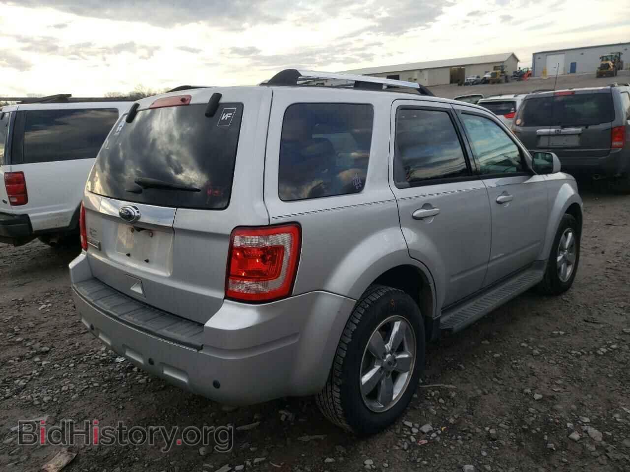 2011 FORD ESCAPE - VIN: 1FMCU0E73BKC36216 - Фото 4
