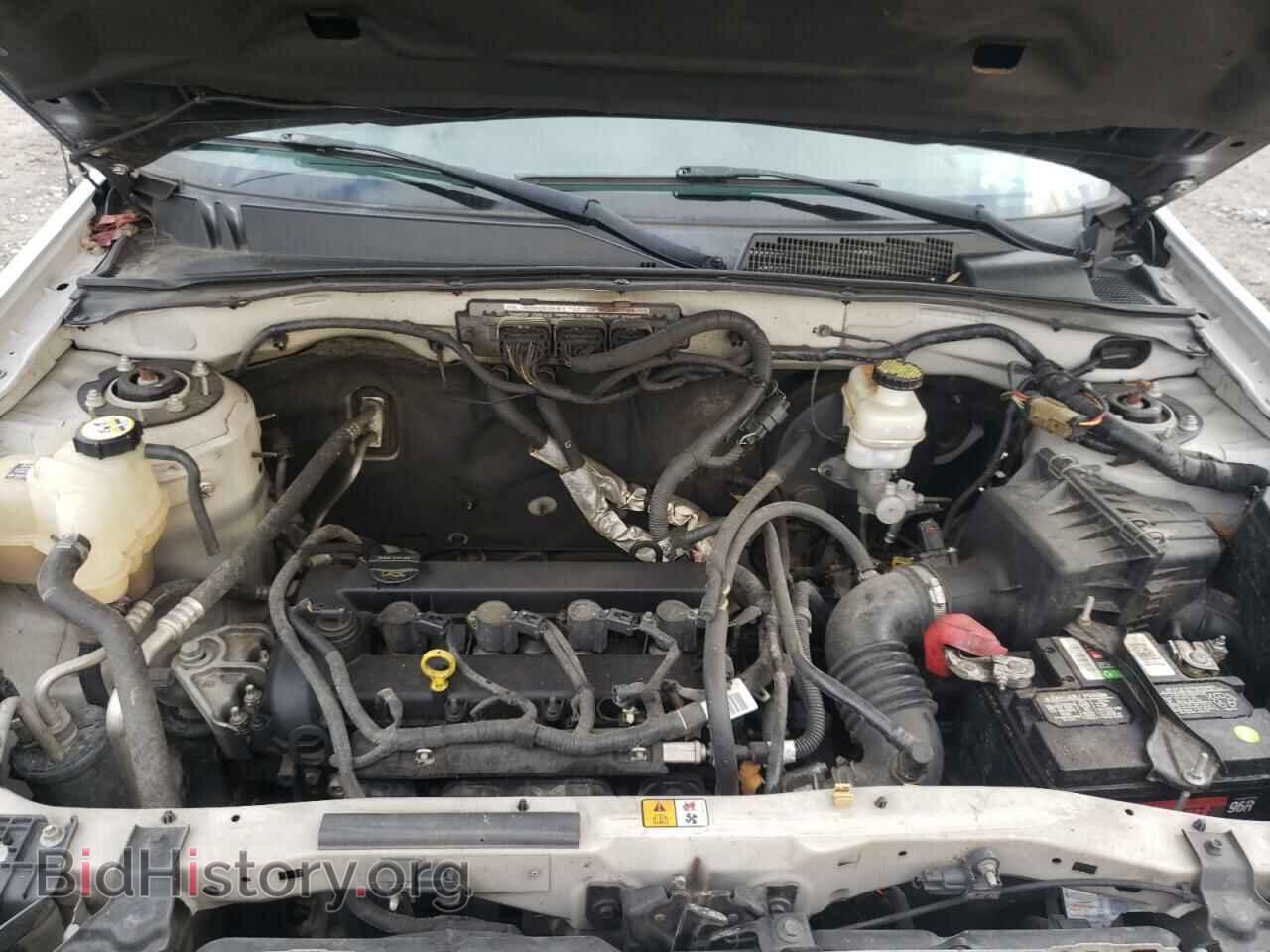 2011 FORD ESCAPE - VIN: 1FMCU0E73BKC36216 - Фото 9